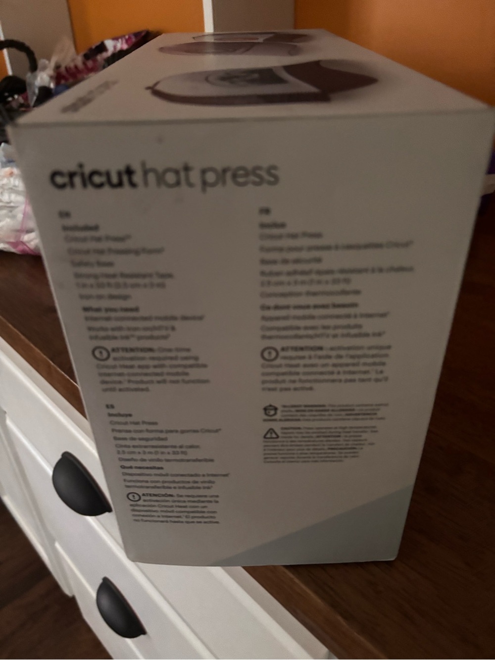 Cricut Hat Press Box in White and Light Gray